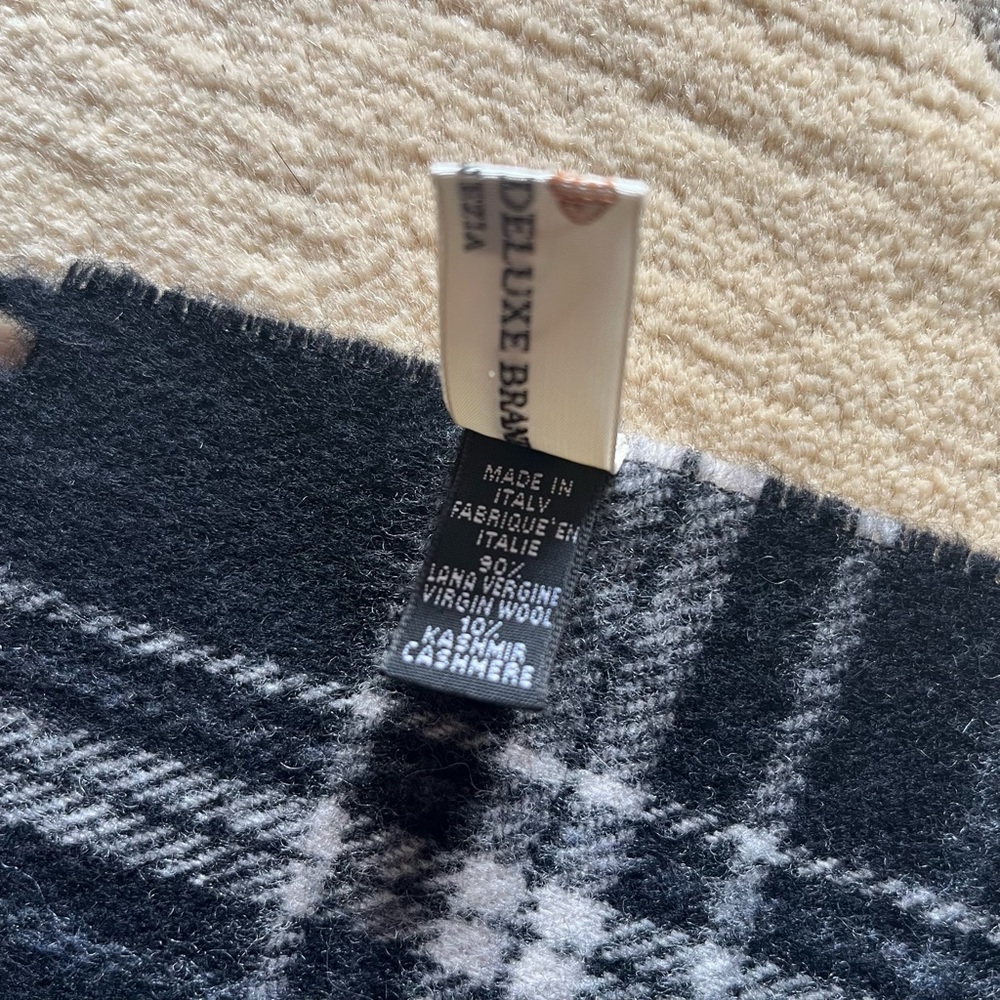 NWOT! Golden Goose Deluxe Brand Goldeny Plaid Scarf - Picture 9 of 13